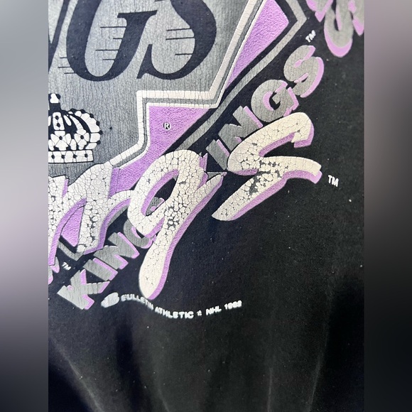 1992Los Angeles Kings sweatshirt
Size: Adult XLarge
Acceptable used condition - Picture 5 of 5